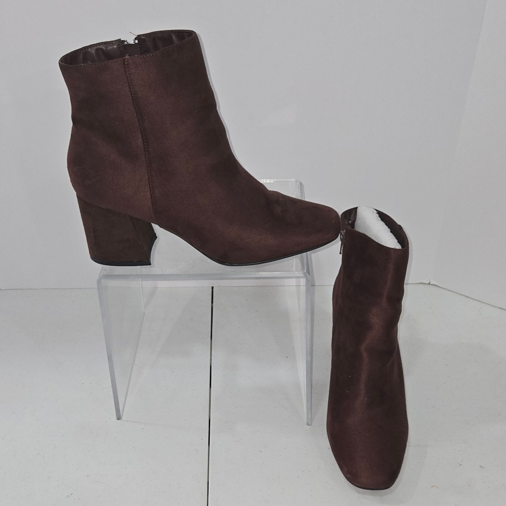 Rouge Helium Brown Faux Suede Ankle Boots Block Heel Square Toe Size 11 TEAM-02